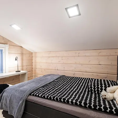 Vaelke - Relax In Style